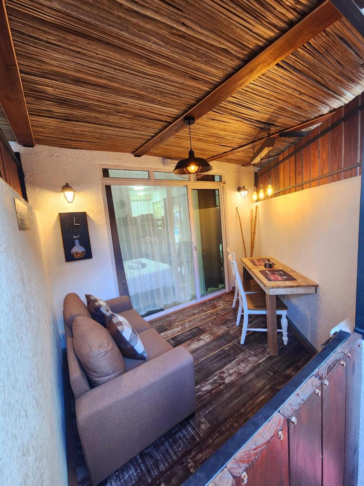 The Rustic Studio Гранд Байе Екстериор снимка